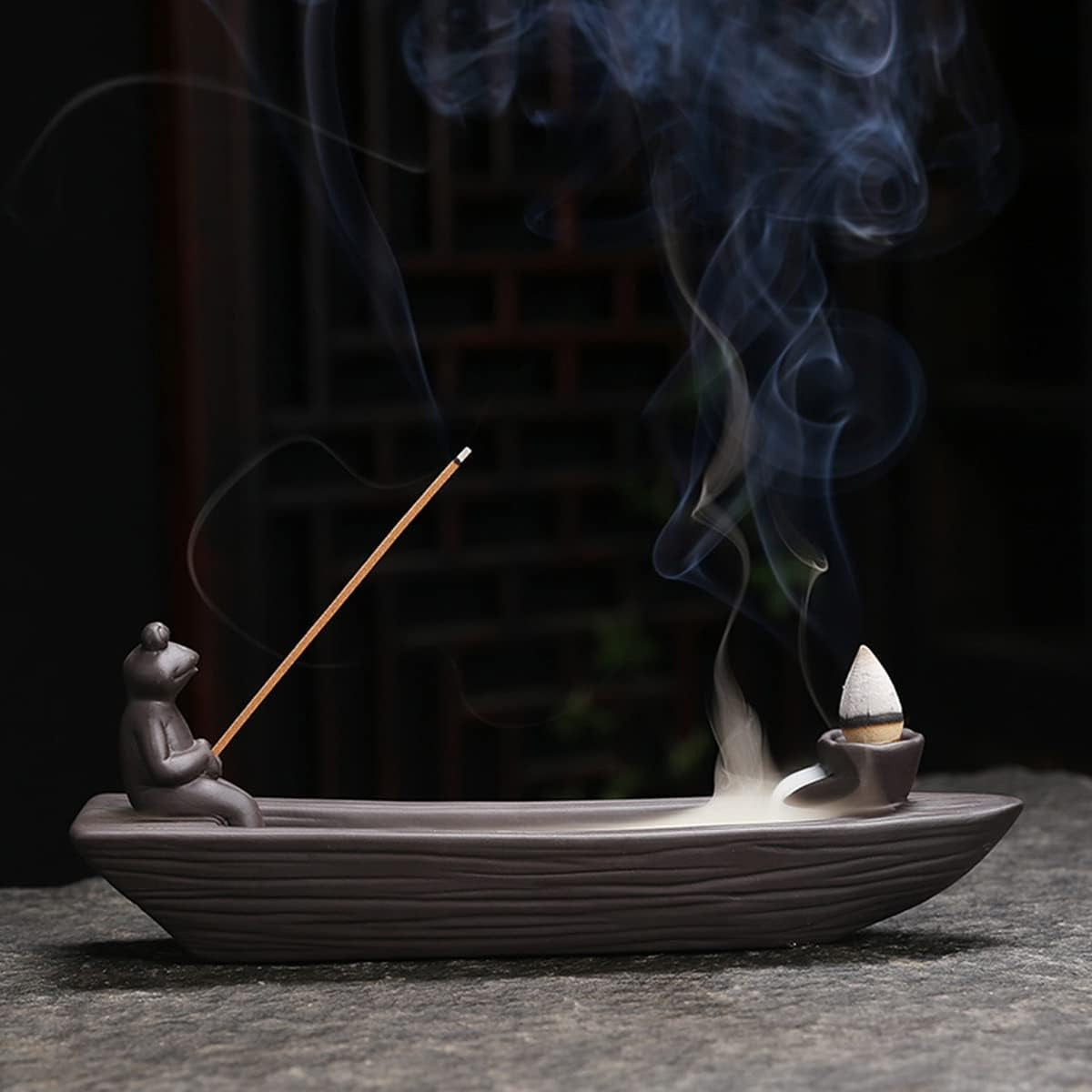 Frog Incense Holder Waterfall - Ceramic Cone Backflow Incense Burner Smoke Fountain, Back Flowing Incense Diffuser with 45 Sticks &amp; 12 Cones, Frog Ornament for Aromatherapy/Yoga/Home Decor