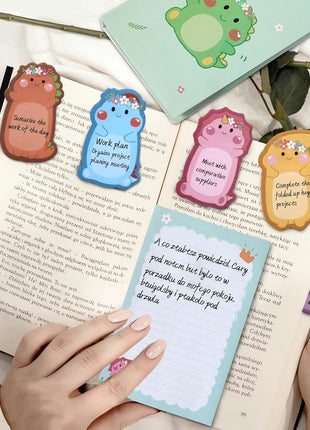 Dinosaur Sticky Notes Set, 360 Sheets Cute Cartoon Animal Dinosaur Self-Stick Notes Pads Dinosaur Themed Memo Pads Dinosaur Shaped Page Markers Index Tabs for Students Office School Supplies